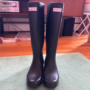 Hunter Classic Black Knee-High Boots